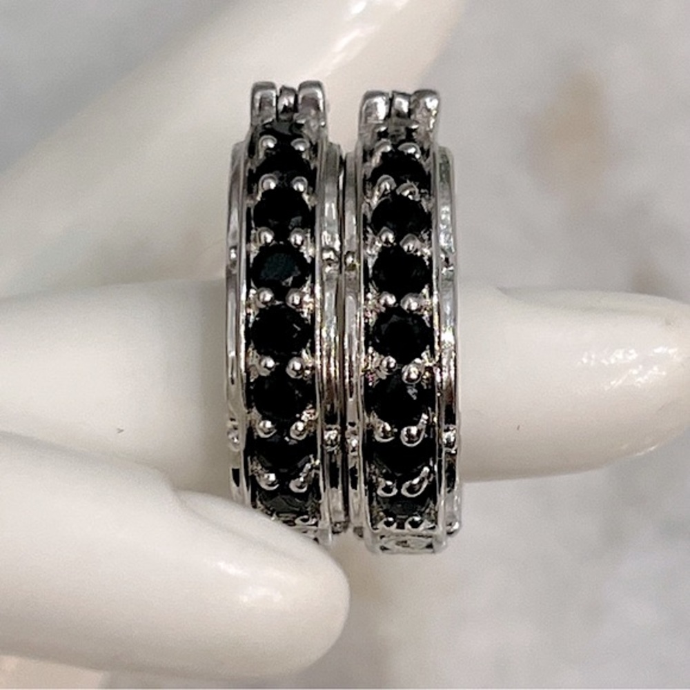 Thai Black Spinel Silver Hoop Scroll Detailed Earrings - Picture 10 of 14